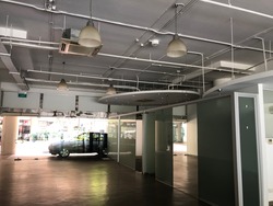 Automobile Megamart (D14), Warehouse #190689952